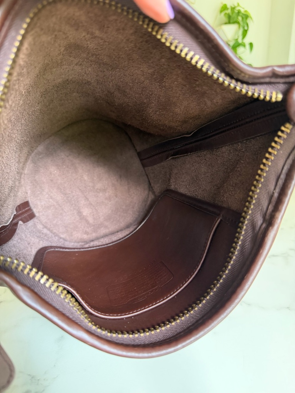 Coach Vintage Helen's Legacy Crossbody Shoulder Bag 9953 Mahogany Brown Leather - Picture 10 of 16